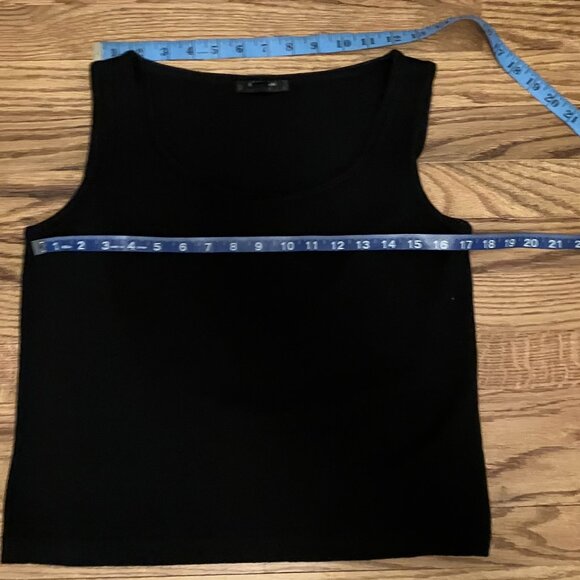 St. John Caviar  |  Black Knit Sleeveless Sweater - Picture 8 of 10